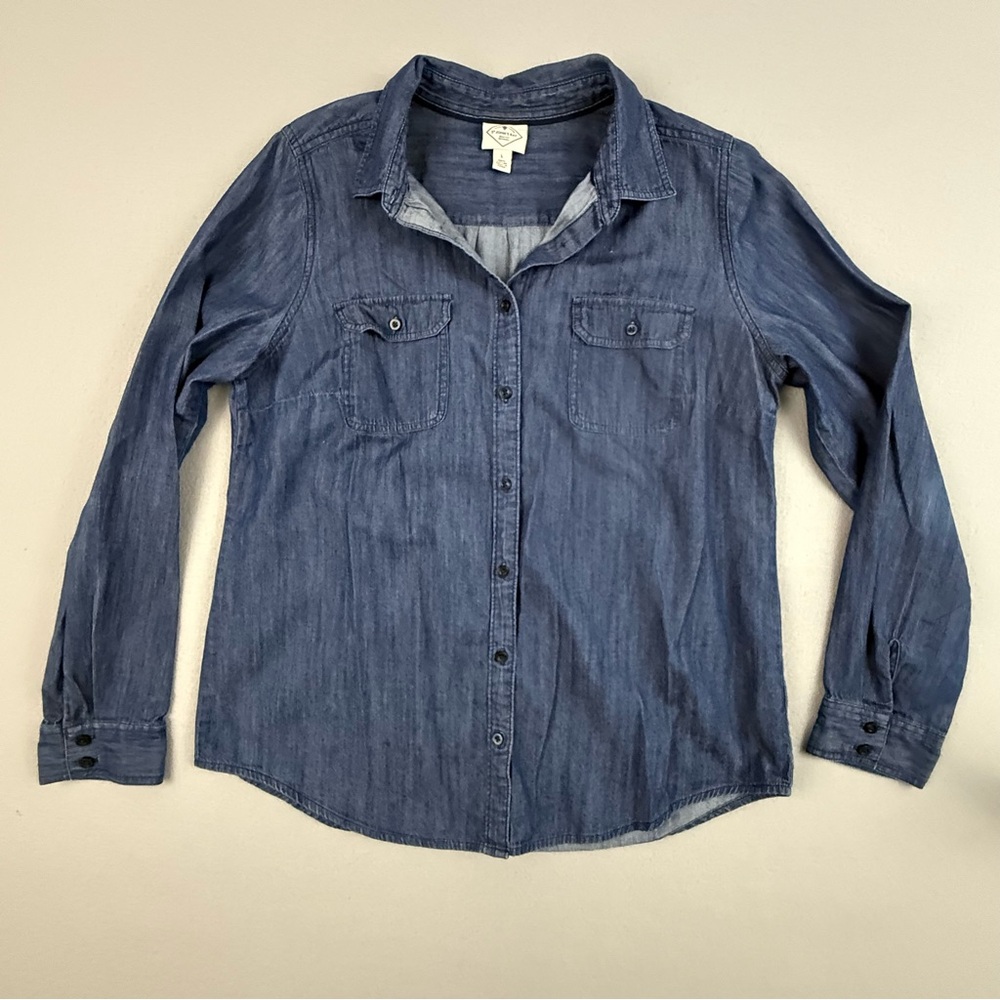 St. John's Bay Shirt Women's Large Chambray Long Sleeve Button Down Embroidered‎